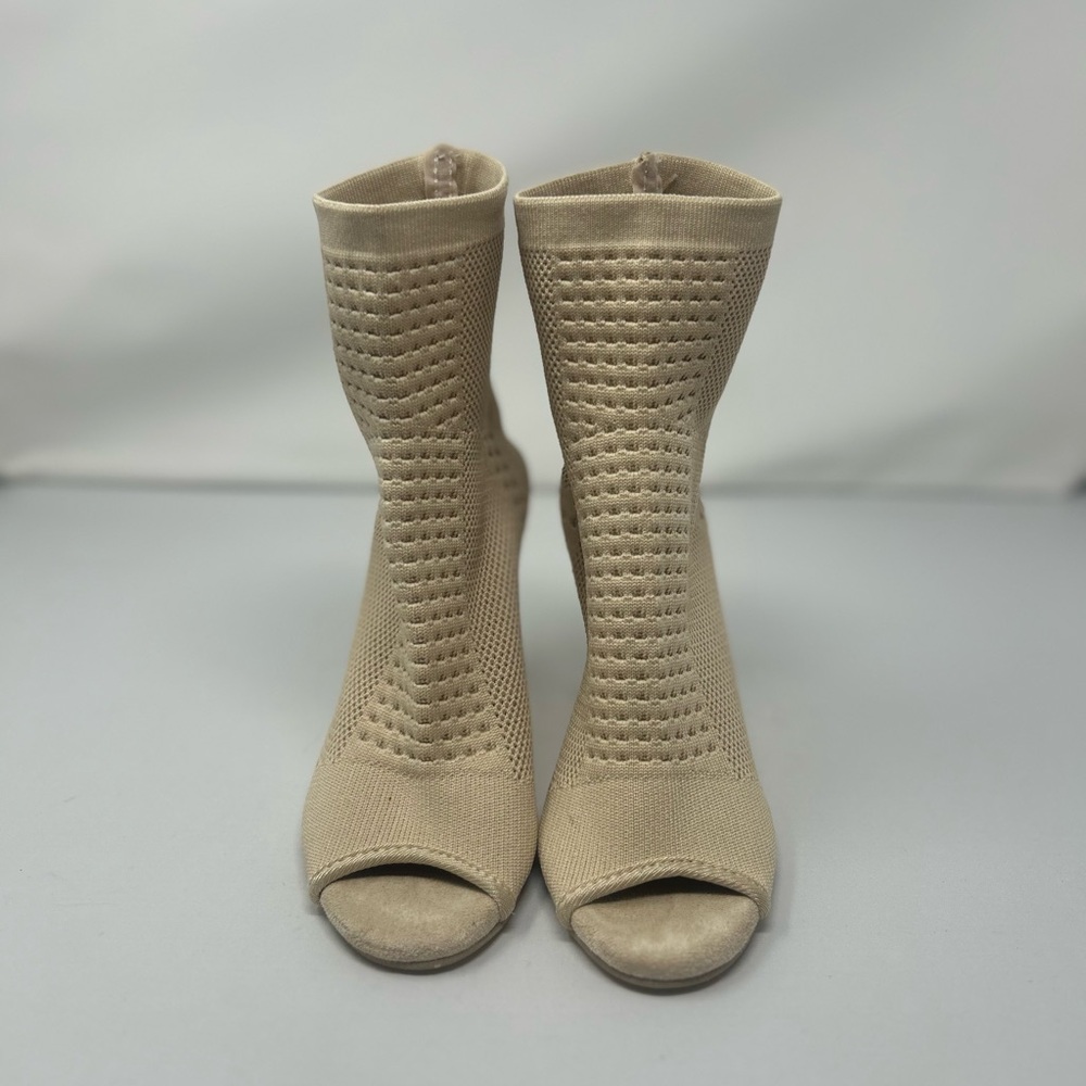 Elegant Cream Heeled Boots with Breathable Fabric